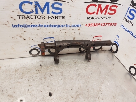 International Case 84, 85, 95 784 Clutch Fork And Shaft 398237r3, 398342r1 - Сцепление и запчасти для Тракторов: фото 1 International Case 84, 85, 95 784 Clutch Fork And Shaft 398237r3, 398342r1 - Сцепление и запчасти для Тракторов: фото 1