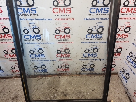 Jcb 3cx Sitemaster Rear Window Frame With Glass 121/07000, 92606001, 657/00018 - Стекло и запчасти для Экскаваторов-погрузчиков: фото 3 Jcb 3cx Sitemaster Rear Window Frame With Glass 121/07000, 92606001, 657/00018 - Стекло и запчасти для Экскаваторов-погрузчиков: фото 3