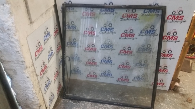 Jcb 410 Loader Cab Front Window Windscreen. Please Check By Photos. - Ветровое стекло для Колёсных погрузчиков: фото 2 Jcb 410 Loader Cab Front Window Windscreen. Please Check By Photos. - Ветровое стекло для Колёсных погрузчиков: фото 2