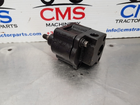 John Deere 1630, 6200, 2140, 2130 Engine Oil Pump Re35685, T20298, Ar59621 - Масляный насос для Сельскохозяйственной техники: фото 2 John Deere 1630, 6200, 2140, 2130 Engine Oil Pump Re35685, T20298, Ar59621 - Масляный насос для Сельскохозяйственной техники: фото 2
