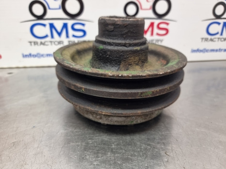 John Deere 1950, 2040, 2140, Crankshaft Pulley R70443 - Натяжитель ремня для Тракторов: фото 3 John Deere 1950, 2040, 2140, Crankshaft Pulley R70443 - Натяжитель ремня для Тракторов: фото 3