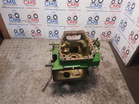 John Deere 3040, 2040, 2140, 1840, 1640 Clutch Housing L33179, Al28740, L39493 - Сцепление и запчасти для Тракторов: фото 1 John Deere 3040, 2040, 2140, 1840, 1640 Clutch Housing L33179, Al28740, L39493 - Сцепление и запчасти для Тракторов: фото 1
