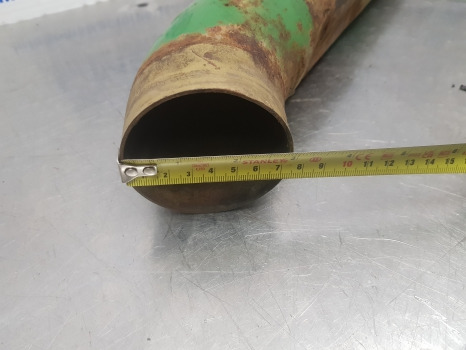 John Deere 3050, 3350, 3650, 3055, 3155, 3355, Air Intake Tube Al60762 - Система впуска: фото 3 John Deere 3050, 3350, 3650, 3055, 3155, 3355, Air Intake Tube Al60762 - Система впуска: фото 3