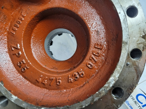 John Deere 3800 Zf Mt3035 Hub Carrier 4475.435.076, 4475.335.076, Z77315 - Задняя ось: фото 5 John Deere 3800 Zf Mt3035 Hub Carrier 4475.435.076, 4475.335.076, Z77315 - Задняя ось: фото 5