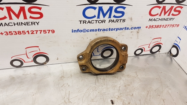 John Deere 6100, 6200, 6300, Se6200, 6400 Pto Bearing Housing L76287 - Трансмиссия: фото 1 John Deere 6100, 6200, 6300, Se6200, 6400 Pto Bearing Housing L76287 - Трансмиссия: фото 1