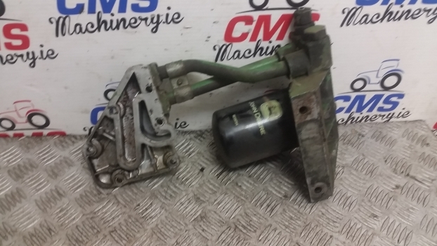 John Deere 6110 Oil Filter Head And Adapter Fitting Re503727, Re519885, R501436 - Масляный фильтр для Тракторов: фото 1 John Deere 6110 Oil Filter Head And Adapter Fitting Re503727, Re519885, R501436 - Масляный фильтр для Тракторов: фото 1