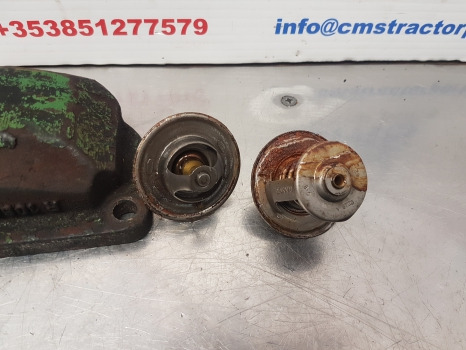 John Deere 6200, 6000j, 6000l, 6820, 6920 Thermostat Housing R106821 - Термостат для Сельскохозяйственной техники: фото 2 John Deere 6200, 6000j, 6000l, 6820, 6920 Thermostat Housing R106821 - Термостат для Сельскохозяйственной техники: фото 2