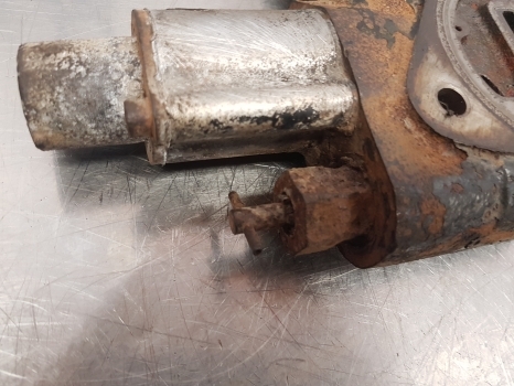 John Deere 6400 Hydraulic Spool Valve Parts Only Al75842, Al171118, 93j361 - Гидравлический клапан для Тракторов: фото 5 John Deere 6400 Hydraulic Spool Valve Parts Only Al75842, Al171118, 93j361 - Гидравлический клапан для Тракторов: фото 5