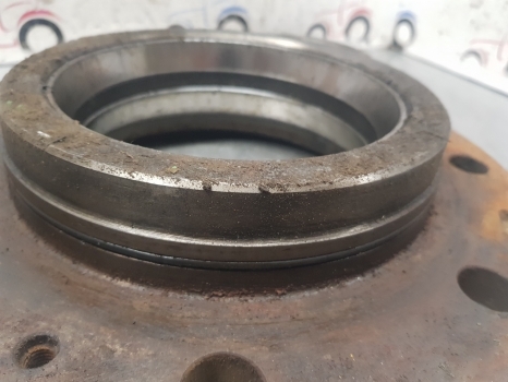 John Deere 6610 Deutz Zf Front Hub Bolt Plate L101713, 4475407037, 4475307037 - Ступица для Тракторов: фото 5 John Deere 6610 Deutz Zf Front Hub Bolt Plate L101713, 4475407037, 4475307037 - Ступица для Тракторов: фото 5