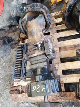 Manitou Mrt 2540 Dana Spicer 212/640 Rear Half Axle Hub Complete Rhs - Задняя ось: фото 1 Manitou Mrt 2540 Dana Spicer 212/640 Rear Half Axle Hub Complete Rhs - Задняя ось: фото 1