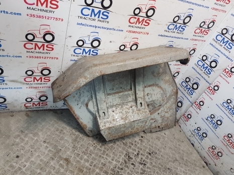 Massey Ferguson 135 Mudguard Rhs 1884878m91 - Крыло для Сельскохозяйственной техники: фото 2 Massey Ferguson 135 Mudguard Rhs 1884878m91 - Крыло для Сельскохозяйственной техники: фото 2