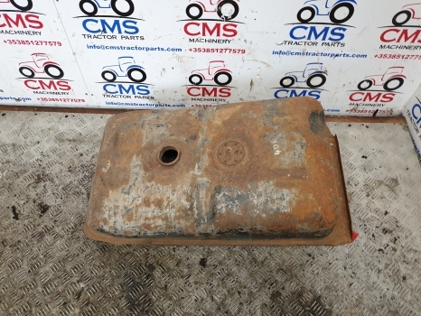 Massey Ferguson 20d, 20e, 30e, 30h, 40e Original Fuel Tank 1672762m91 - Топливный бак для Тракторов: фото 1 Massey Ferguson 20d, 20e, 30e, 30h, 40e Original Fuel Tank 1672762m91 - Топливный бак для Тракторов: фото 1