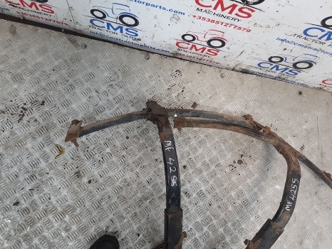 Massey Ferguson 4255, 390, 4255 Front Axle Mudguard Bracket Pair 3760052m10 - Крыло для Сельскохозяйственной техники: фото 3 Massey Ferguson 4255, 390, 4255 Front Axle Mudguard Bracket Pair 3760052m10 - Крыло для Сельскохозяйственной техники: фото 3
