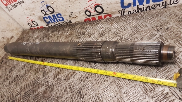 Massey Ferguson 50 Hx Rear Axle Drive Shaft. Please Check The Photos. - Приводный вал для Экскаваторов-погрузчиков: фото 3 Massey Ferguson 50 Hx Rear Axle Drive Shaft. Please Check The Photos. - Приводный вал для Экскаваторов-погрузчиков: фото 3