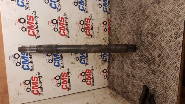 Massey Ferguson 50 Hx Rear Axle Drive Shaft. Please Check The Photos. - Приводный вал для Экскаваторов-погрузчиков: фото 1 Massey Ferguson 50 Hx Rear Axle Drive Shaft. Please Check The Photos. - Приводный вал для Экскаваторов-погрузчиков: фото 1