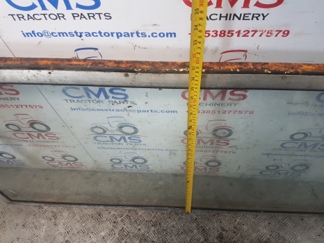 Massey Ferguson 50b Cab Rear Window Assy Mf50b - Стекло и запчасти для Экскаваторов-погрузчиков: фото 4 Massey Ferguson 50b Cab Rear Window Assy Mf50b - Стекло и запчасти для Экскаваторов-погрузчиков: фото 4