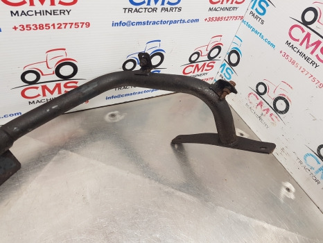 Massey Ferguson 5612, 5400, 5600, 6400, Rear Mudguard Support Lhs 3787105m2 - Крыло: фото 4 Massey Ferguson 5612, 5400, 5600, 6400, Rear Mudguard Support Lhs 3787105m2 - Крыло: фото 4