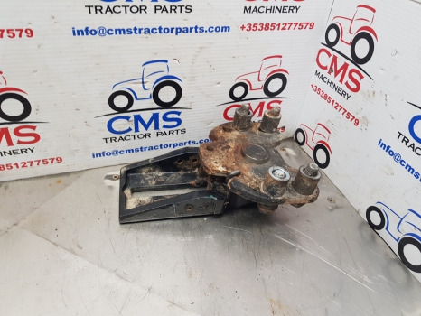 Massey Ferguson 5612, 5712, 5450 Mudguard Hub Bracket Assy Lhs 3909417m91 - Крыло: фото 4 Massey Ferguson 5612, 5712, 5450 Mudguard Hub Bracket Assy Lhs 3909417m91 - Крыло: фото 4