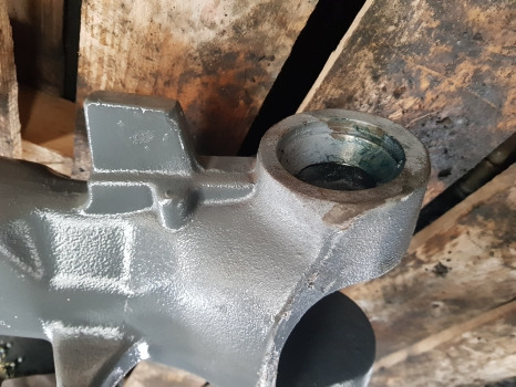 Massey Ferguson 5612, 5713 Front Axle Casting Rhs 730.01.114.65, 7300181405 - Передняя ось для Тракторов: фото 5 Massey Ferguson 5612, 5713 Front Axle Casting Rhs 730.01.114.65, 7300181405 - Передняя ось для Тракторов: фото 5
