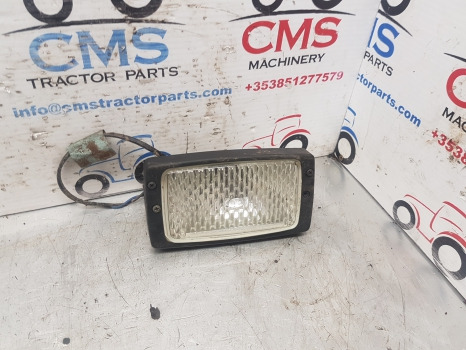 Massey Ferguson 6150, 6160 Roof Work Light 3713134m91 - Свет/ Освещение: фото 1 Massey Ferguson 6150, 6160 Roof Work Light 3713134m91 - Свет/ Освещение: фото 1