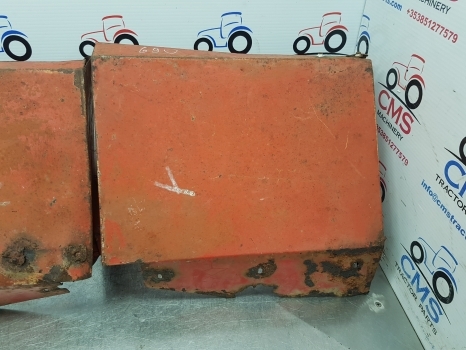 Massey Ferguson 690, 1004, 698 Extension Fender Pair 1682803m1, 1682804m1 - Крыло для Сельскохозяйственной техники: фото 2 Massey Ferguson 690, 1004, 698 Extension Fender Pair 1682803m1, 1682804m1 - Крыло для Сельскохозяйственной техники: фото 2