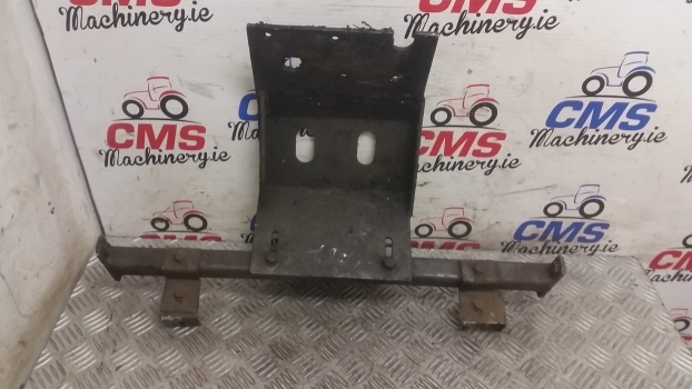 Massey Ferguson 690 Engine Support Plate, Bracket - Двигатель и запчасти для Тракторов: фото 2 Massey Ferguson 690 Engine Support Plate, Bracket - Двигатель и запчасти для Тракторов: фото 2
