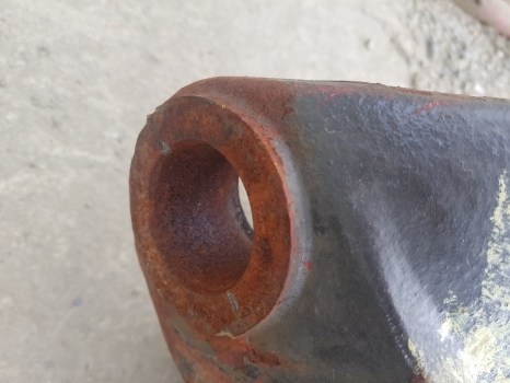 Massey Ferguson 8150, 8160 Front Axle Housing 3764338m91, 3429757r4, 3429756m94 - Передняя ось для Тракторов: фото 4 Massey Ferguson 8150, 8160 Front Axle Housing 3764338m91, 3429757r4, 3429756m94 - Передняя ось для Тракторов: фото 4