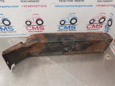 Mccormick Mc115, Case Cx50, Cx60 Mx Maxxum 170mudguard Support Rhs 246768a3 - Крыло для Тракторов: фото 2 Mccormick Mc115, Case Cx50, Cx60 Mx Maxxum 170mudguard Support Rhs 246768a3 - Крыло для Тракторов: фото 2