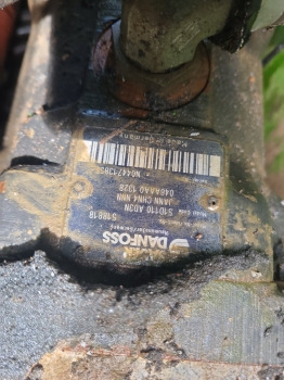 Merlo P28.7 Kt Drive Motor Unit Danfoss, 51d110 Ad3n, 046aaa01328 - Гидравлика: фото 2 Merlo P28.7 Kt Drive Motor Unit Danfoss, 51d110 Ad3n, 046aaa01328 - Гидравлика: фото 2