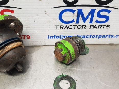 Merlo Tf35.7 Cs 115 Front Axle King Pin Bottom 98191, 098173, 098181, 011648aa - Подвеска: фото 3 Merlo Tf35.7 Cs 115 Front Axle King Pin Bottom 98191, 098173, 098181, 011648aa - Подвеска: фото 3
