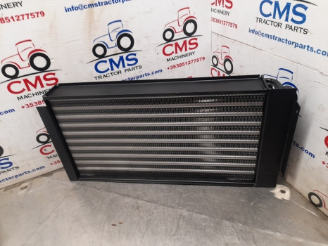 New Holland Case Fiat Ford Tm, Mxm, 60, M Transmission Oil Cooler 82000903 - Радиатор: фото 5 New Holland Case Fiat Ford Tm, Mxm, 60, M Transmission Oil Cooler 82000903 - Радиатор: фото 5