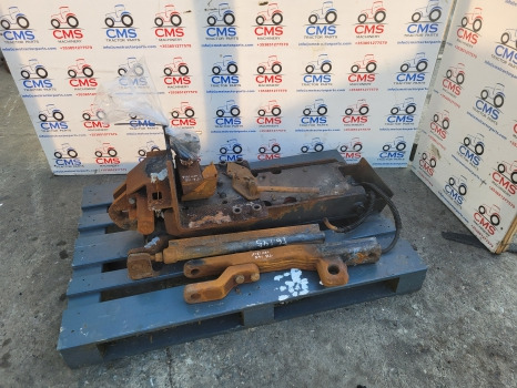 New Holland Case T6, Maxxum, Mxu, T6000, Tsa Ser T6.145 Pick Up Hitch 87482831 - Рама/ Шасси: фото 1 New Holland Case T6, Maxxum, Mxu, T6000, Tsa Ser T6.145 Pick Up Hitch 87482831 - Рама/ Шасси: фото 1