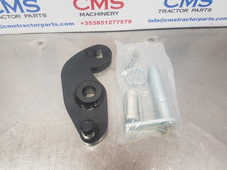 New Holland, Case Tm120, Tm130, Mxm120, Hanger Arm Lhs 82028088 - Рама/ Шасси: фото 1 New Holland, Case Tm120, Tm130, Mxm120, Hanger Arm Lhs 82028088 - Рама/ Шасси: фото 1