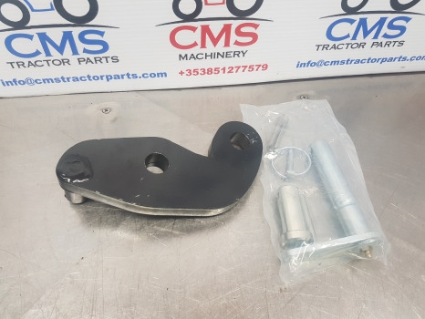 New Holland, Case Tm120, Tm130, Mxm120, Hanger Arm Lhs 82028088 - Рама/ Шасси: фото 3 New Holland, Case Tm120, Tm130, Mxm120, Hanger Arm Lhs 82028088 - Рама/ Шасси: фото 3