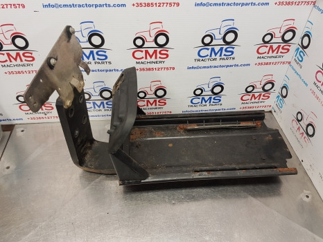 New Holland T5.95, T5, Case Battery Tray, Support 84535790, 84535783, 84536561 - Аккумулятор для Сельскохозяйственной техники: фото 2 New Holland T5.95, T5, Case Battery Tray, Support 84535790, 84535783, 84536561 - Аккумулятор для Сельскохозяйственной техники: фото 2