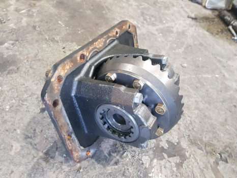 Передняя ось New Holland T6000 Series Front Differential Unit Assy 5162583, 84424849, 5153612: фото 7