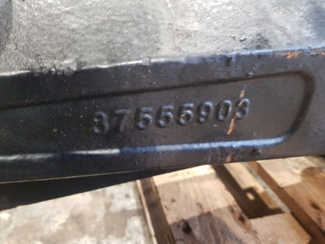 Передняя ось New Holland T6000 Series T6010 Delta Front Axle Housing Beam 84180939: фото 8