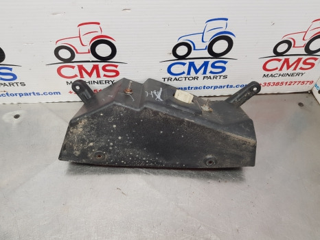 New Holland T6010, T6000, T7000,t7,tail Light With Support Lh 82032773, 87747247 - Свет/ Освещение: фото 3 New Holland T6010, T6000, T7000,t7,tail Light With Support Lh 82032773, 87747247 - Свет/ Освещение: фото 3