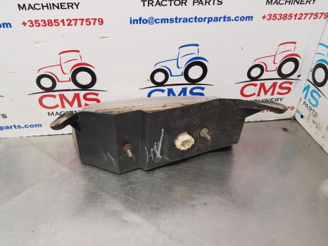 New Holland T6010, T6000, T7000,t7,tail Light With Support Lh 82032773, 87747247 - Свет/ Освещение: фото 2 New Holland T6010, T6000, T7000,t7,tail Light With Support Lh 82032773, 87747247 - Свет/ Освещение: фото 2