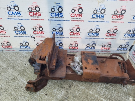 New Holland T7.270, T7, Case Puma, T7.260 Pick Up Hitch Complete 48028709 - Рама/ Шасси: фото 2 New Holland T7.270, T7, Case Puma, T7.260 Pick Up Hitch Complete 48028709 - Рама/ Шасси: фото 2