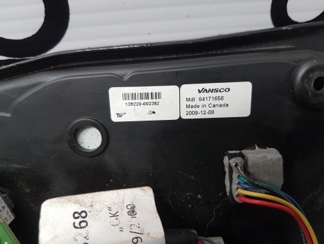 New Holland T7040, T5, T6, T7, T8, T9 Electrical Panel 84171656, 87755846 - Электрическая система: фото 4 New Holland T7040, T5, T6, T7, T8, T9 Electrical Panel 84171656, 87755846 - Электрическая система: фото 4