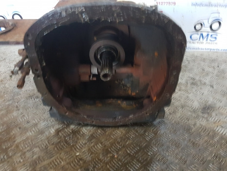 New Holland Td4f, Td5, Tdf, Td5.105 Transmission Gearbox Nut 84286475, 84286478 - Коробка передач: фото 3 New Holland Td4f, Td5, Tdf, Td5.105 Transmission Gearbox Nut 84286475, 84286478 - Коробка передач: фото 3