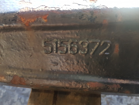Передняя ось New Holland Td5.105, Td, Tdd Front Axle Housing Casting 5156372, 47488688: фото 9
