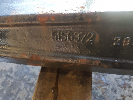 Передняя ось New Holland Td5.105, Td, Tdd Front Axle Housing Casting 5156372, 47488688: фото 8