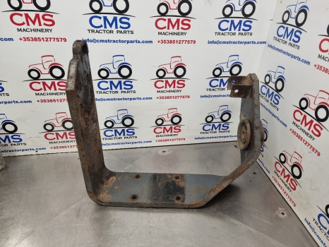 New Holland Tm155, Tm140, Tm165, 8360, Tm, 60, Cab Suspension Bracket 82021166 - Подвеска кабины: фото 1 New Holland Tm155, Tm140, Tm165, 8360, Tm, 60, Cab Suspension Bracket 82021166 - Подвеска кабины: фото 1