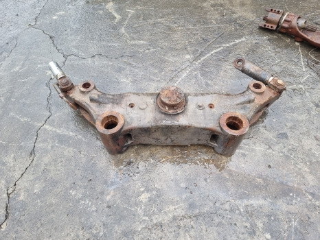 Передняя ось Renault Ares 836, 656 Rx/rz Front Axle Beam Housing 12057, 6000104413: фото 7