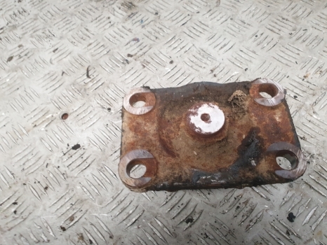 Same Antares Silver 100.6 Axle Support Pin Plate 0.146.4320.0/10 - Ось и запчасти для Тракторов: фото 4 Same Antares Silver 100.6 Axle Support Pin Plate 0.146.4320.0/10 - Ось и запчасти для Тракторов: фото 4