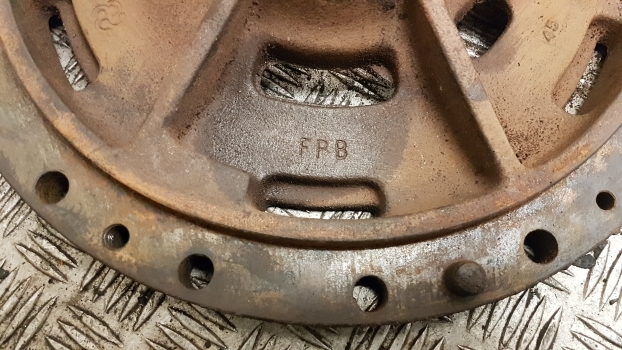 Same Rubin 120 Iron, Silver, Titan Rear Axle Flange 0.233.5431.0/30 - Задняя ось для Тракторов: фото 3 Same Rubin 120 Iron, Silver, Titan Rear Axle Flange 0.233.5431.0/30 - Задняя ось для Тракторов: фото 3