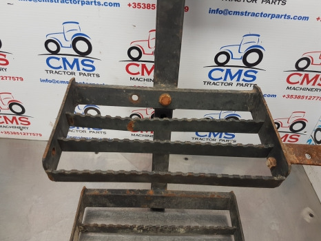 T5000, Tl, Tla, Case Jxu Series, Foot Step Assy Rhs 5184803, 82007963, 82007964 - Боковая подножка для Сельскохозяйственной техники: фото 5 T5000, Tl, Tla, Case Jxu Series, Foot Step Assy Rhs 5184803, 82007963, 82007964 - Боковая подножка для Сельскохозяйственной техники: фото 5
