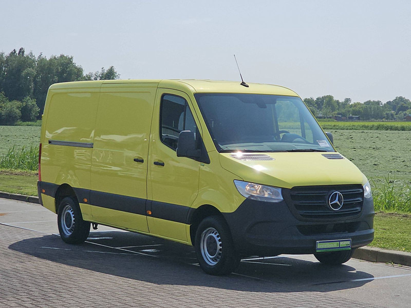 Mercedes-Benz Sprinter 314 L2H1 Navi Euro6 AC! - Легковой фургон: фото 4 Mercedes-Benz Sprinter 314 L2H1 Navi Euro6 AC! - Легковой фургон: фото 4